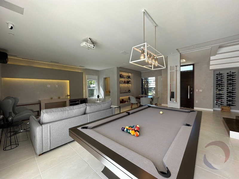 casa em Jurerê Internacional com 3 dormitórios 2 suítes - 330m²: 11ª foto da galeria de imagens do imóvel