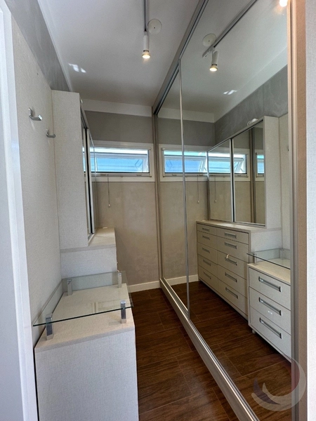 casa em Jurerê Internacional com 3 dormitórios 2 suítes - 330m²: 32ª foto da galeria de imagens do imóvel