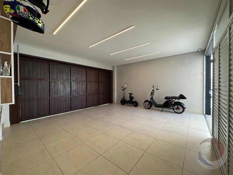 casa em Jurerê Internacional com 3 dormitórios 2 suítes - 330m²: 49ª foto da galeria de imagens do imóvel