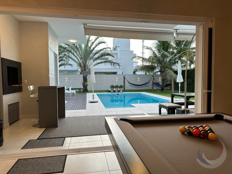 casa em Jurerê Internacional com 3 dormitórios 2 suítes - 330m²: 12ª foto da galeria de imagens do imóvel
