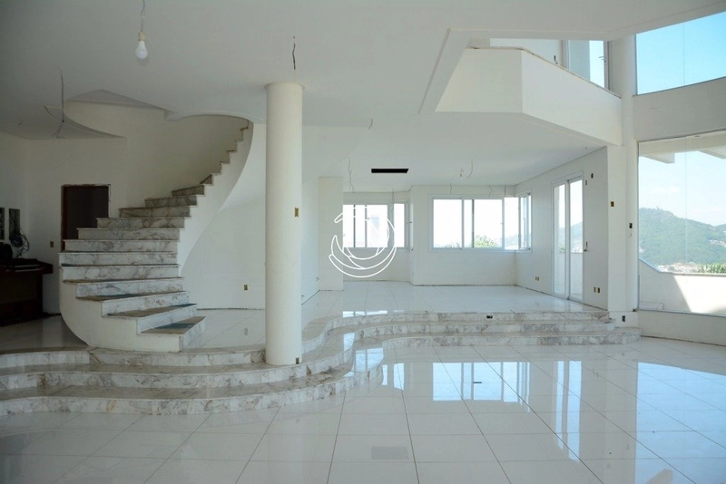 Casa residencial no João Paulo com 6 suítes 8 vagas - 1.500 m²: 8ª foto da galeria de imagens do imóvel