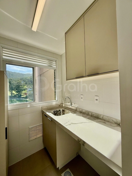 Apartamento no Itacurubi com 2 suítes, sendo 1 suíte e 2 vagas: 4ª foto da galeria de imagens do imóvel