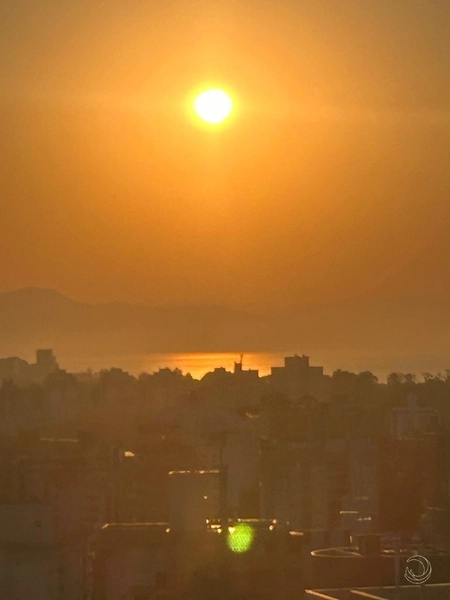 Apartamento no Itacurubi com 2 suítes, sendo 1 suíte e 2 vagas: 17ª foto da galeria de imagens do imóvel