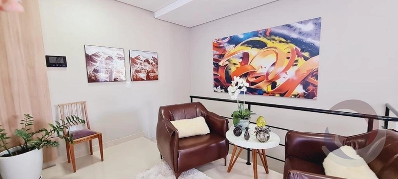 Casa no Córrego Grande com 4 dormitórios, sendo 3 suíte: 14ª foto da galeria de imagens do imóvel
