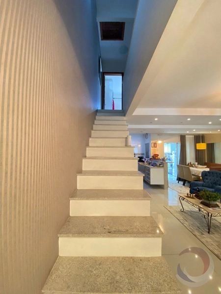 Casa no Campeche com 3 dormitórios 1 suíte e 2 vagas - 144m²: 9ª foto da galeria de imagens do imóvel