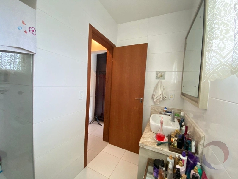 Casa no Campeche com 3 dormitórios 1 suíte e 2 vagas - 144m²: 20ª foto da galeria de imagens do imóvel