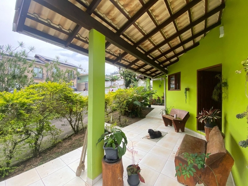 Casa em Cacupé com 3 dormitórios 1 suíte 3 vagas: 1ª foto da galeria de imagens do imóvel