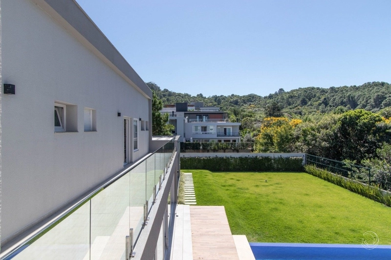 Linda Casa em Cacupé em Condomínio fechado com 5 suítes: 10ª foto da galeria de imagens do imóvel