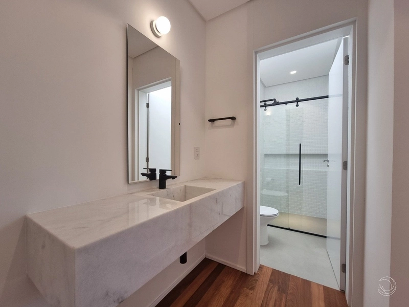 Linda Casa em Cacupé em Condomínio fechado com 4 suítes - 484 m²: 35ª foto da galeria de imagens do imóvel