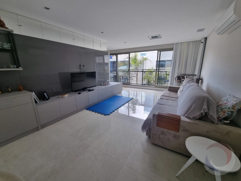 Apartamento no Centro com 3 dormitórios, sendo 3 suítes e 3 vagas: 3ª foto da galeria de imagens do imóvel