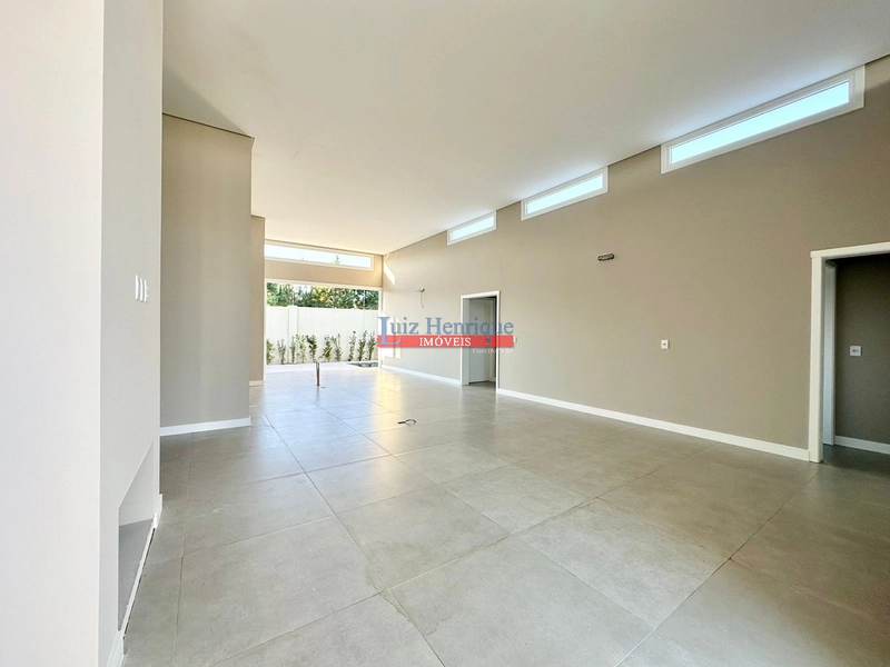Linda casa no Arenas.: 6ª foto da galeria de imagens do imóvel