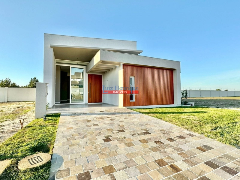 Linda casa no Arenas.: 3ª foto da galeria de imagens do imóvel
