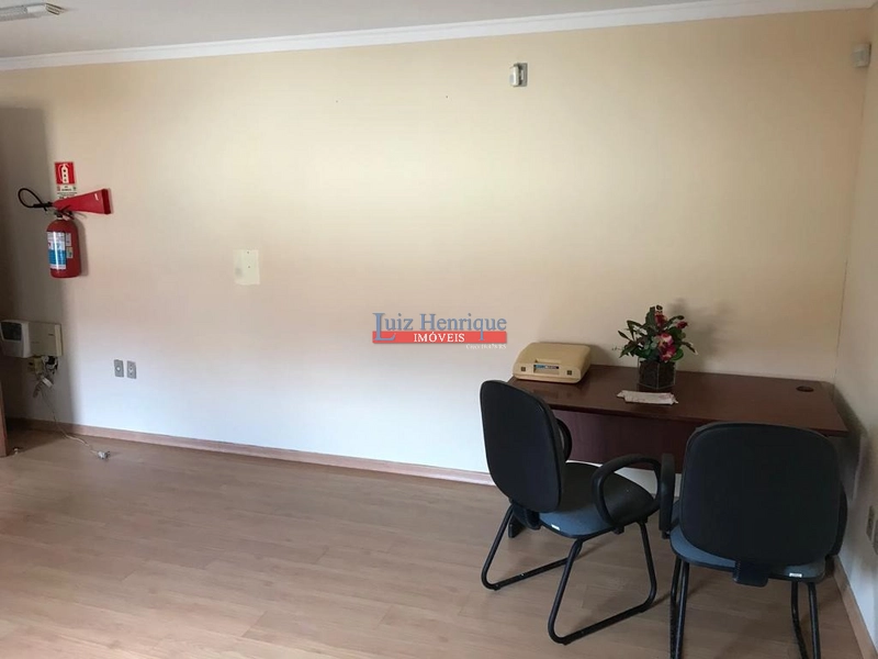 No centro de Capão Novo: 4ª foto da galeria de imagens do imóvel