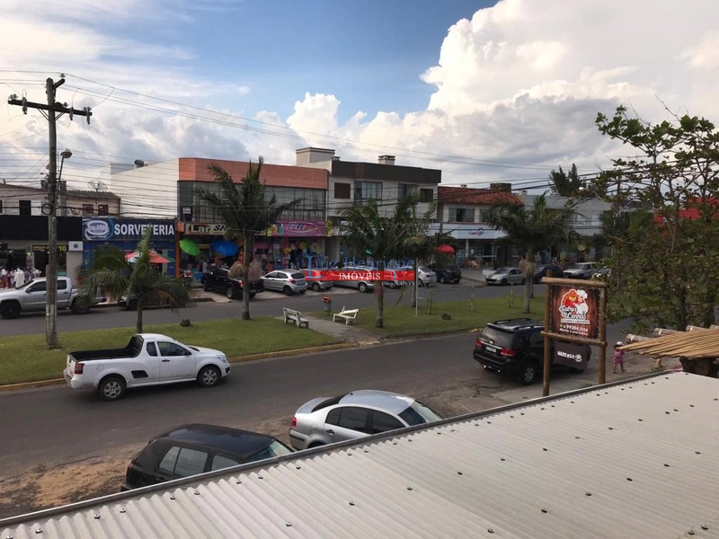 No centro de Capão Novo: 11ª foto da galeria de imagens do imóvel