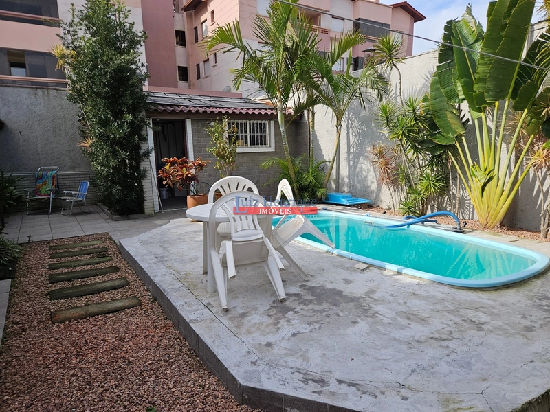 Perto do mar e com piscina: 45ª foto da galeria de imagens do imóvel