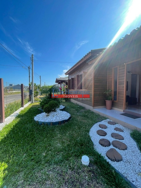 Linda casa no Village: 2ª foto da galeria de imagens do imóvel