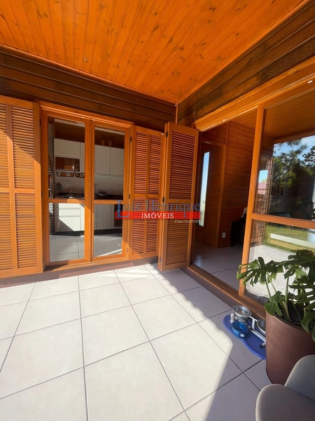 Linda casa no Village: 11ª foto da galeria de imagens do imóvel
