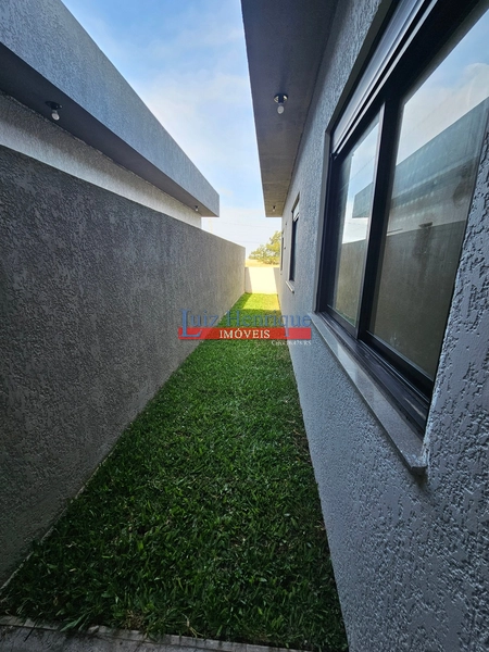 Casa nova e perto do mar.: 11ª foto da galeria de imagens do imóvel