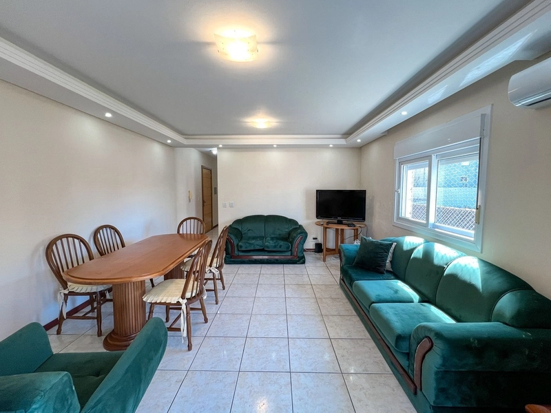 Apartamento 2 dormitórios, de frente, no Centro de Capão da Canoa!: 2ª foto da galeria de imagens do imóvel