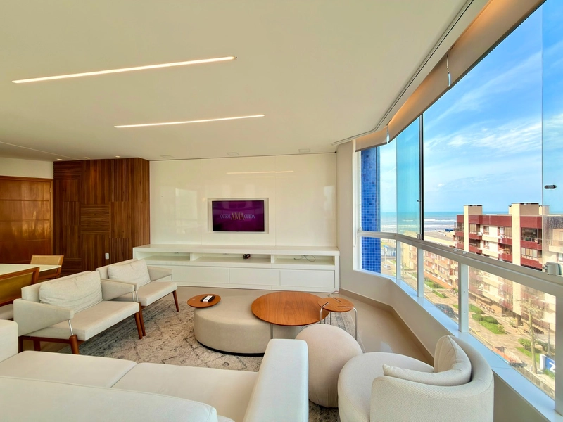Belo apartamento de frente, COM VISTA ETERNA PARA O MAR, em Capão!: 1ª foto da galeria de imagens do imóvel