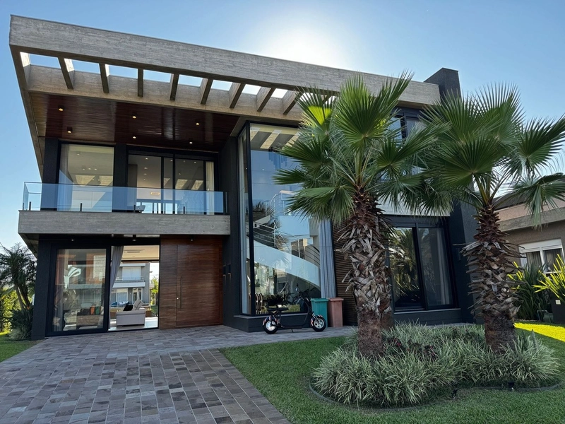Residência de esquina, beira lago, 5 suítes, no MALIBU, em Xangri-Lá!: 37ª foto da galeria de imagens do imóvel