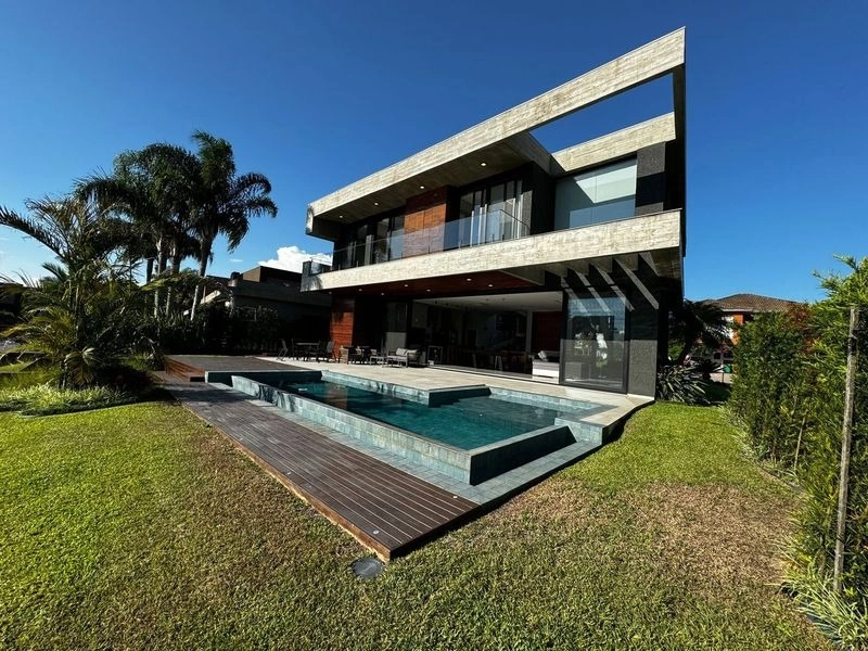 Residência de esquina, beira lago, 5 suítes, no MALIBU, em Xangri-Lá!: 35ª foto da galeria de imagens do imóvel