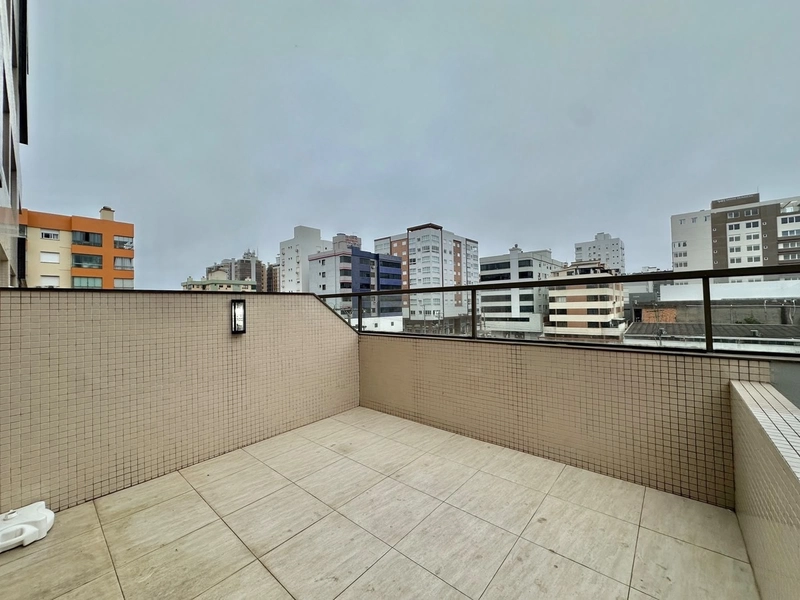 Apartamento COM TERRAÇO DE FRENTE no Centro de Capão da Canoa!: 2ª foto da galeria de imagens do imóvel
