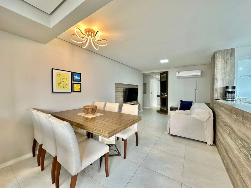 Amplo apartamento de frente, com sacada, 3 dormitórios com 2 vagas!!: 10ª foto da galeria de imagens do imóvel
