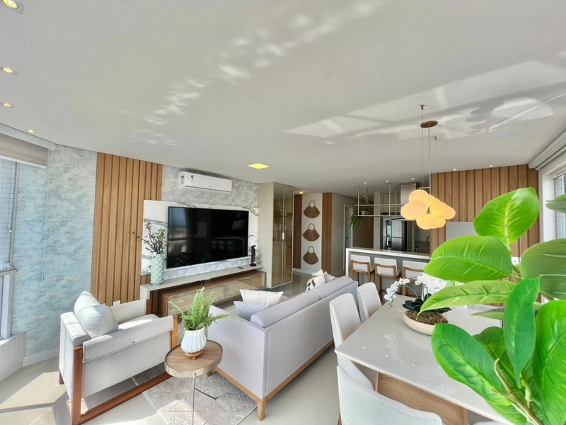 Apartamento com vista para o mar, 3 dormitórios, na Av. Ubirajara!: 1ª foto da galeria de imagens do imóvel