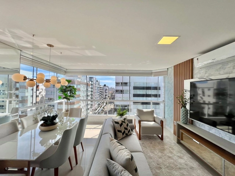 Apartamento com vista para o mar, 3 dormitórios, na Av. Ubirajara!: 2ª foto da galeria de imagens do imóvel