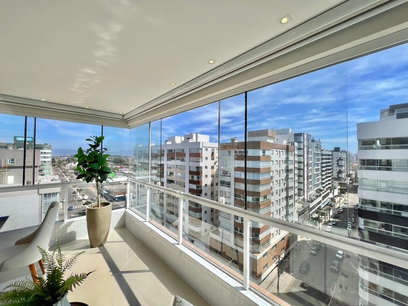 Apartamento com vista para o mar, 3 dormitórios, na Av. Ubirajara!: 4ª foto da galeria de imagens do imóvel