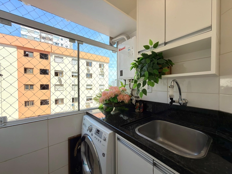 Apartamento COM TERRAÇO DE FRENTE, mobiliado, pronto para usar!: 16ª foto da galeria de imagens do imóvel