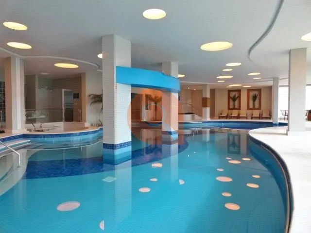 Apartamento de alto padrão, com infraestrutura de resort, frente Praça: 3ª foto da galeria de imagens do imóvel