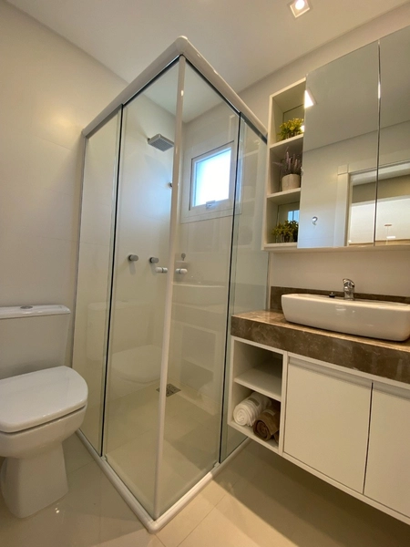 Apartamento novo, de frente, decorado, bem localizado em Capão!: 20ª foto da galeria de imagens do imóvel