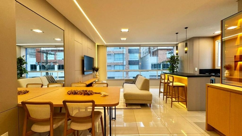 Lindo apartamento de frente, com terraço lateral, mobiliado em Capão!