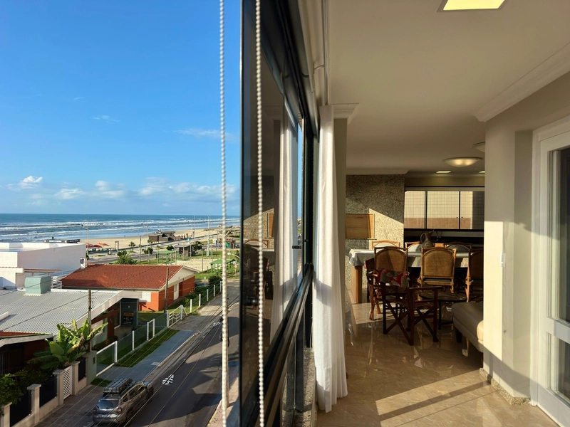 Apartamento 4 dormitórios com vista eterna para o mar, perto da praia!: 6ª foto da galeria de imagens do imóvel
