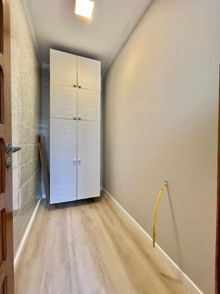 Apartamento com sacada de frente, perto da Praça Bassani, em Capão!: 23ª foto da galeria de imagens do imóvel