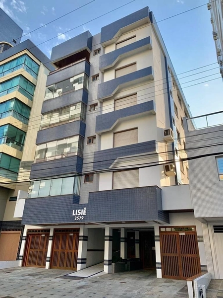 Apartamento com sacada de frente, perto da Praça Bassani, em Capão!: 28ª foto da galeria de imagens do imóvel