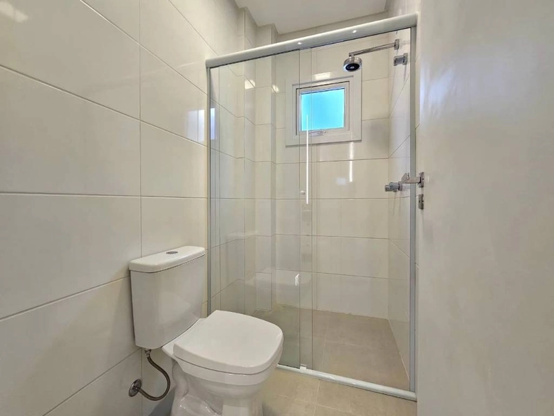 Apartamento com terraço de frente, 4 dormitórios e 2 box, em Capão!: 31ª foto da galeria de imagens do imóvel