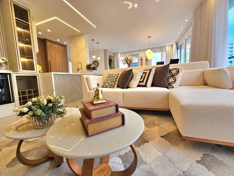 Apartamento com terraço de frente, 4 dormitórios e 2 box, em Capão!: 11ª foto da galeria de imagens do imóvel