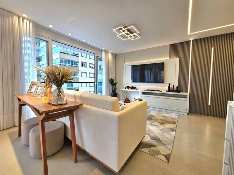 Apartamento com terraço de frente, 4 dormitórios e 2 box, em Capão!: 9ª foto da galeria de imagens do imóvel