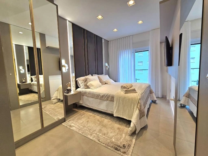 Apartamento com terraço de frente, 4 dormitórios e 2 box, em Capão!: 26ª foto da galeria de imagens do imóvel
