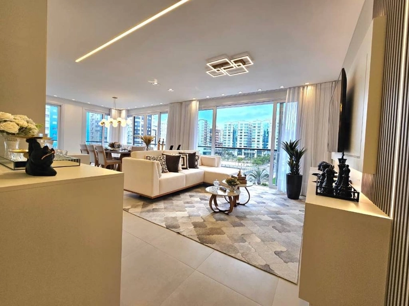 Apartamento com terraço de frente, 4 dormitórios e 2 box, em Capão!: 12ª foto da galeria de imagens do imóvel