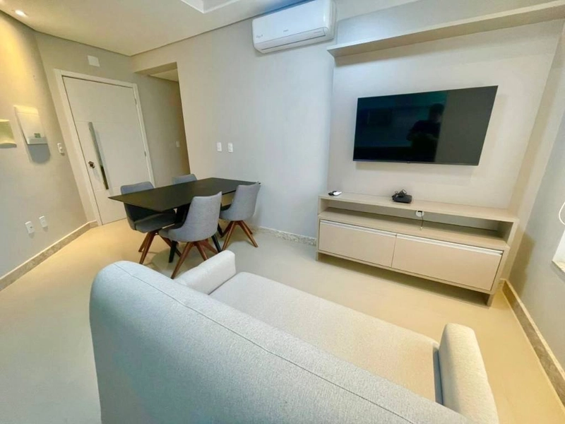 Apartamento mobiliado, em edifício com lazer completo, na Zona Nova!: 2ª foto da galeria de imagens do imóvel