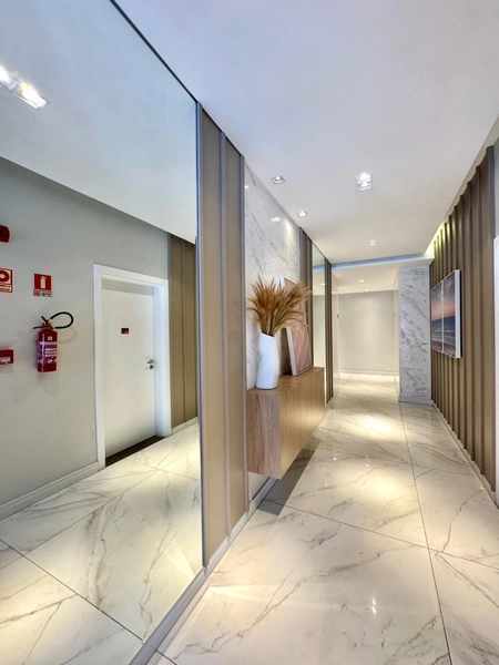 Apartamento de frente, 2 dormitórios, com terraço frente/lateral!: 23ª foto da galeria de imagens do imóvel