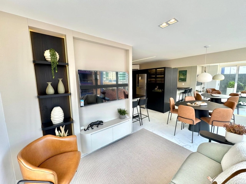 Apartamento de frente, 2 dormitórios, com terraço frente/lateral!: 13ª foto da galeria de imagens do imóvel