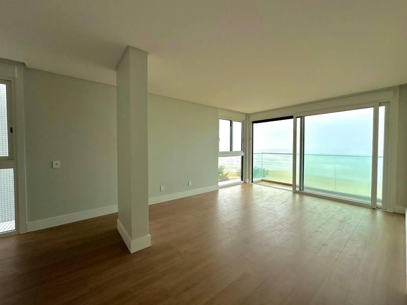Um apartamento por andar, na Av. Beira Mar, em Capão da Canoa!: 13ª foto da galeria de imagens do imóvel
