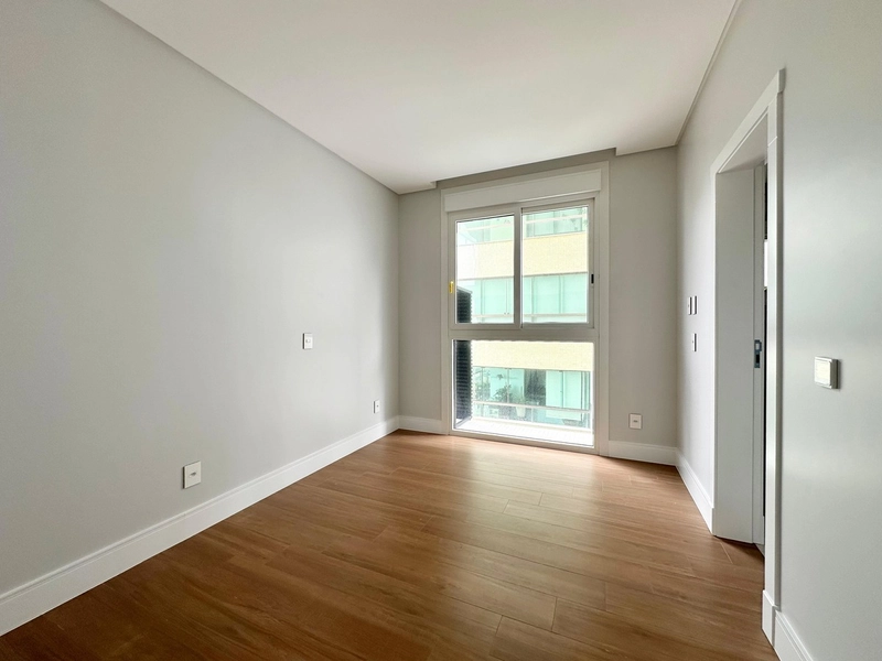 Um apartamento por andar, na Av. Beira Mar, em Capão da Canoa!: 18ª foto da galeria de imagens do imóvel