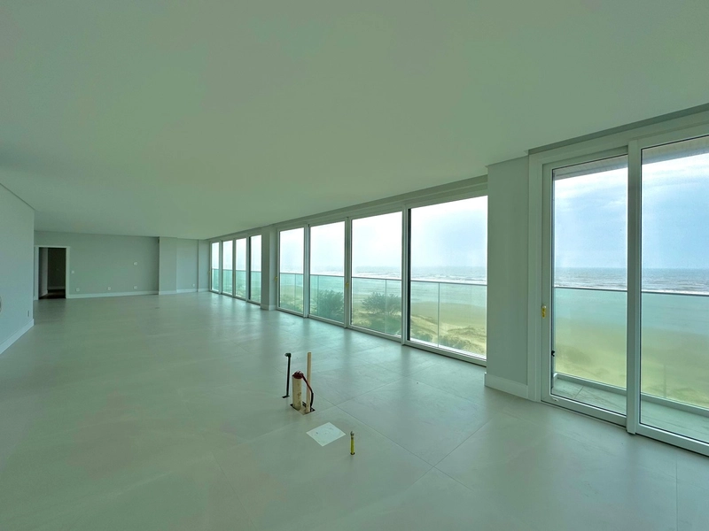 Um apartamento por andar, na Av. Beira Mar, em Capão da Canoa!: 11ª foto da galeria de imagens do imóvel