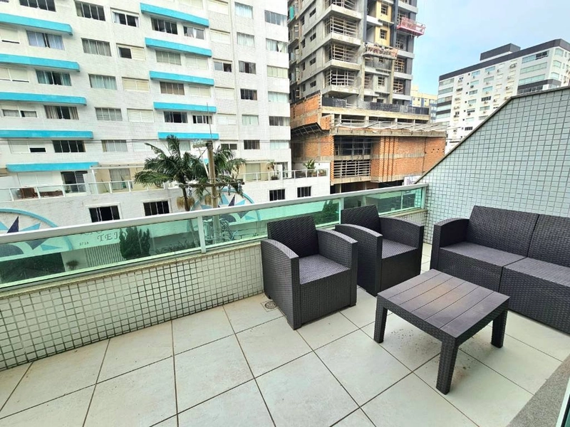 Apartamento mobiliado, com terraço de frente, perto da praia, em Capão: 3ª foto da galeria de imagens do imóvel